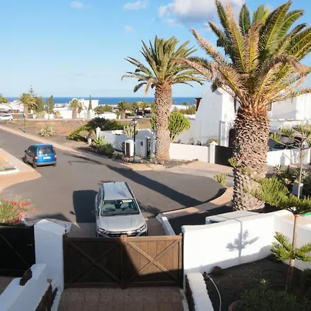 Sur Le Golf Villa *